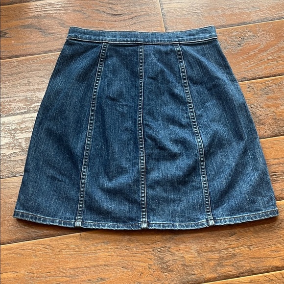J Crew Denim Button-Front Skirt - Size 27 - Picture 5 of 6